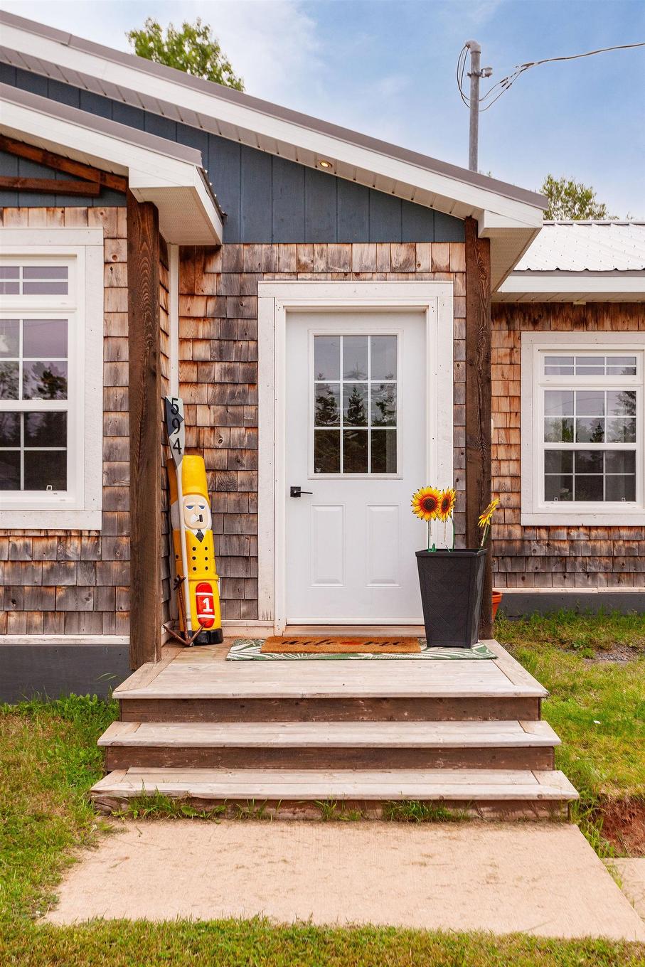 594 Kayes Road, Georgetown, PE - Outdoor With Exterior