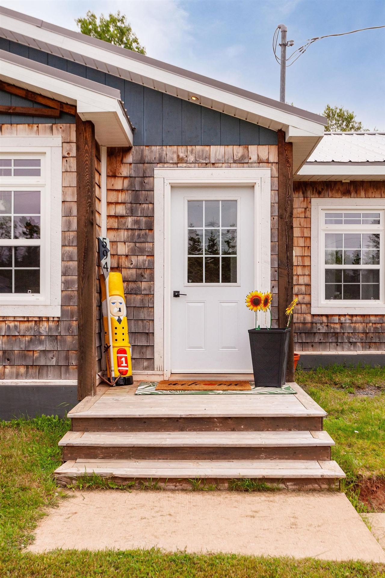 594 Kayes Road, Georgetown, PE - Outdoor With Exterior