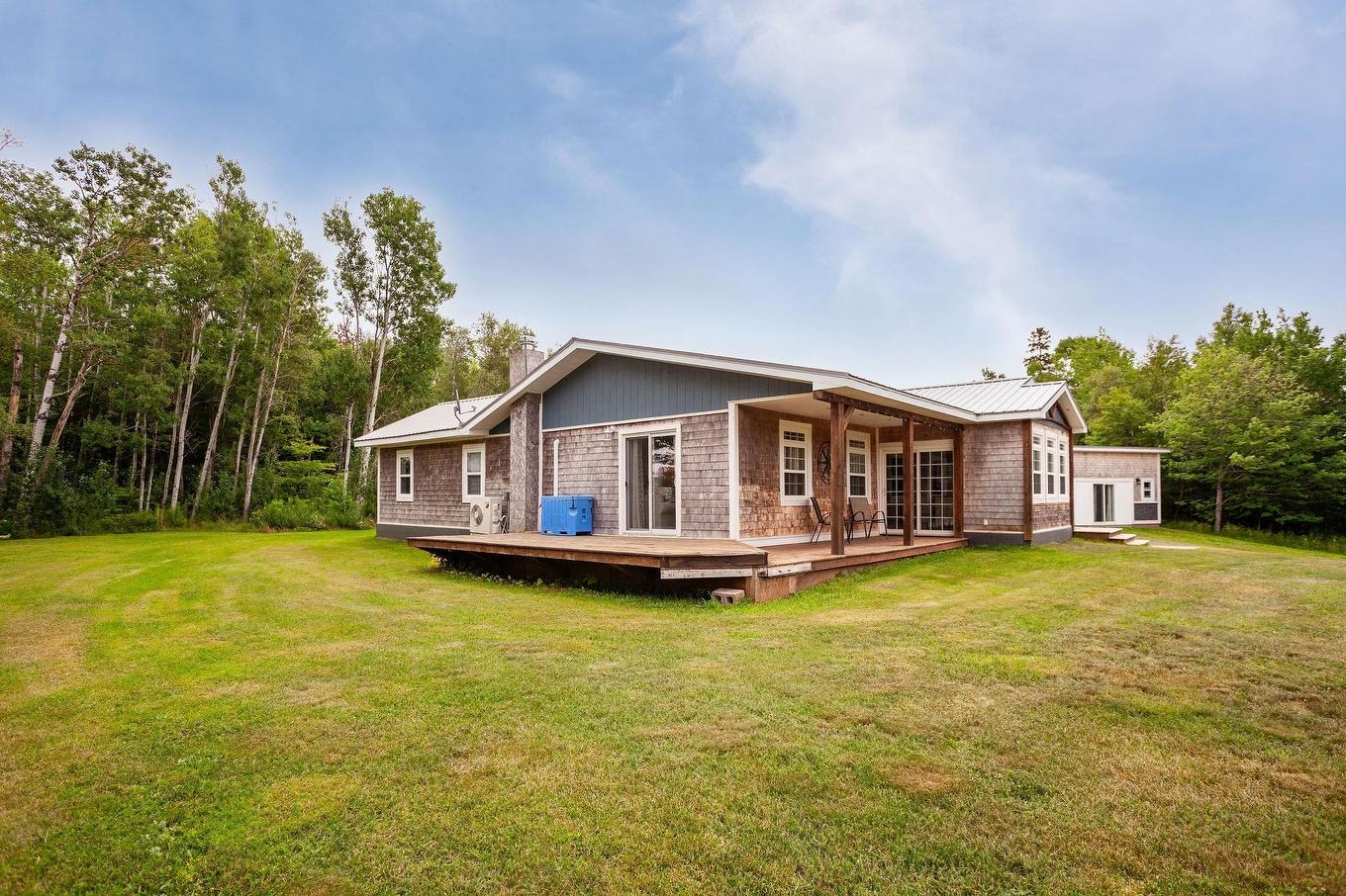 594 Kayes Road, Georgetown, PE - Outdoor With Deck Patio Veranda