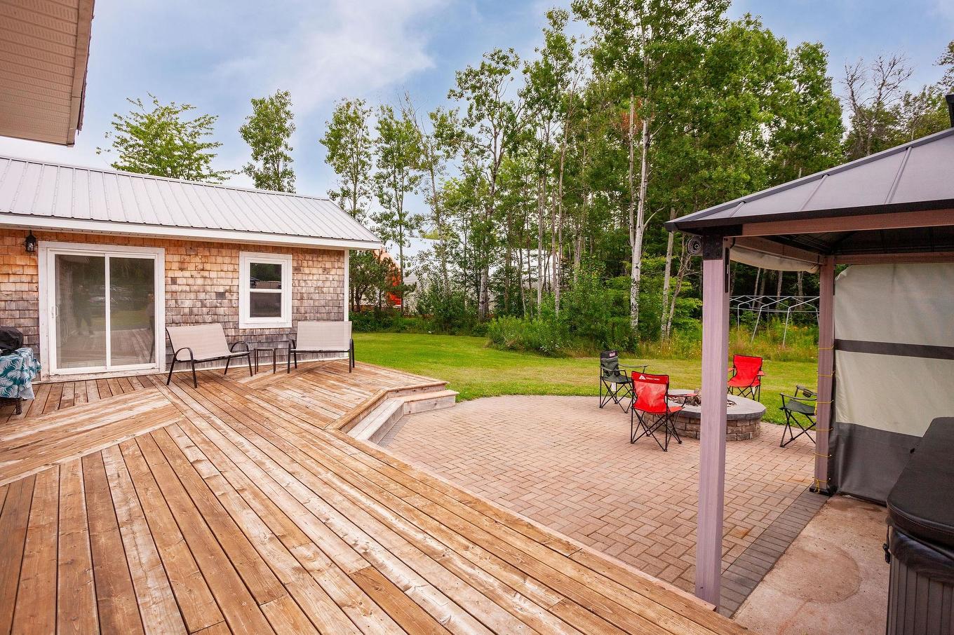 594 Kayes Road, Georgetown, PE - Outdoor With Deck Patio Veranda