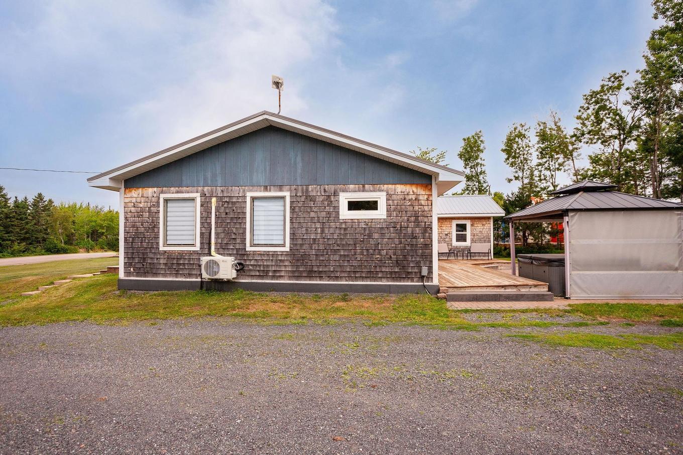 594 Kayes Road, Georgetown, PE - Outdoor