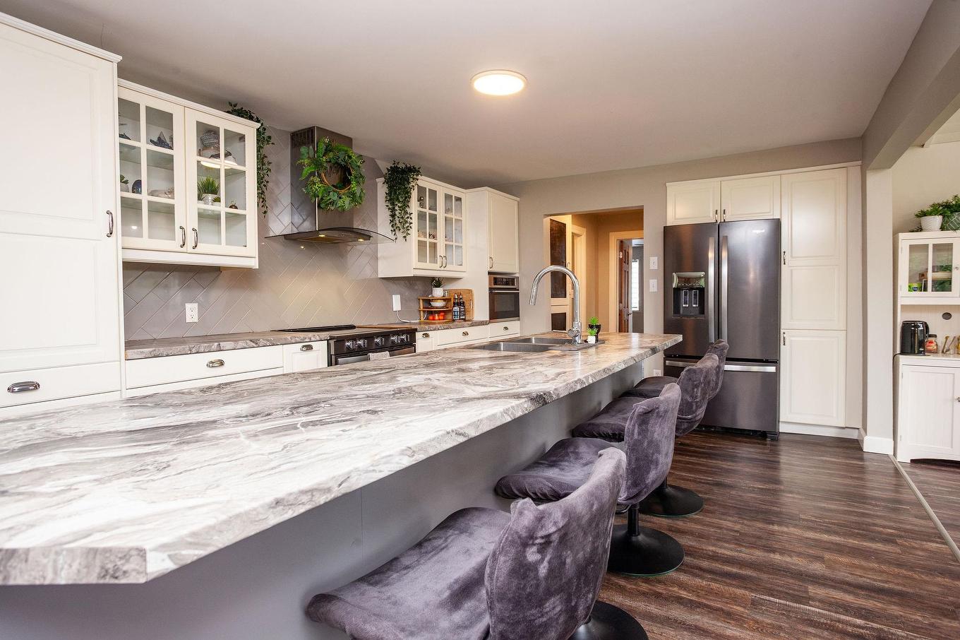594 Kayes Road, Georgetown, PE - Indoor Photo Showing Kitchen