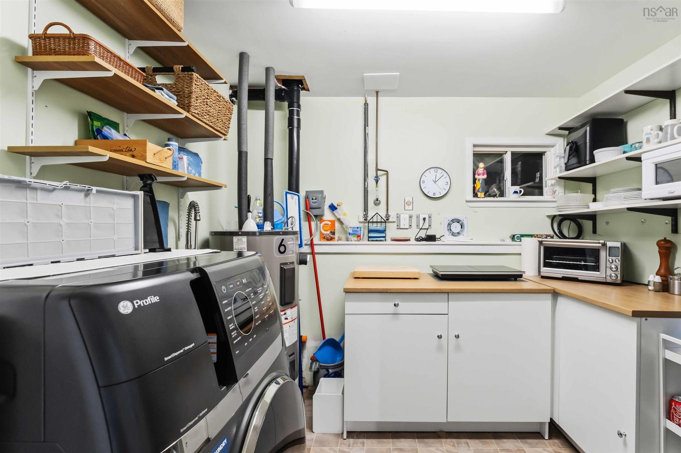 6 Iona Road, Wolfville, NS - Indoor Photo Showing Laundry Room