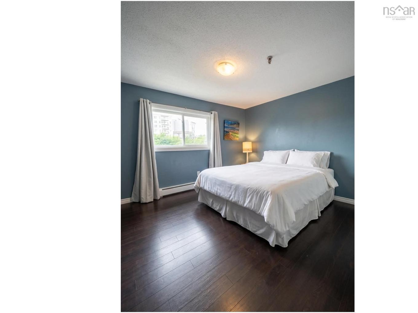 401 32 Veronica Drive, Halifax, NS - Indoor Photo Showing Bedroom