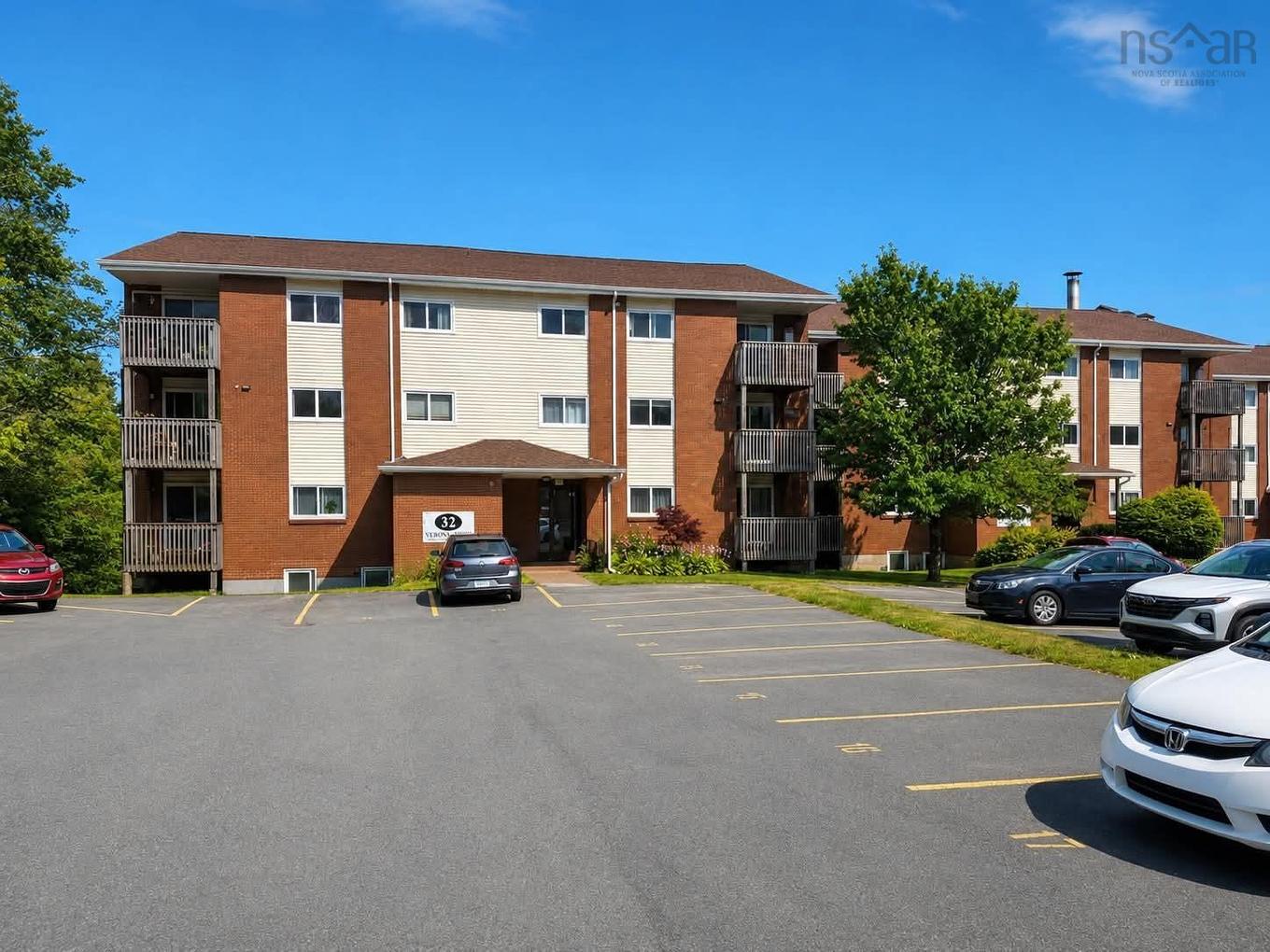 401 32 Veronica Drive, Halifax, NS - Outdoor With Balcony With Facade