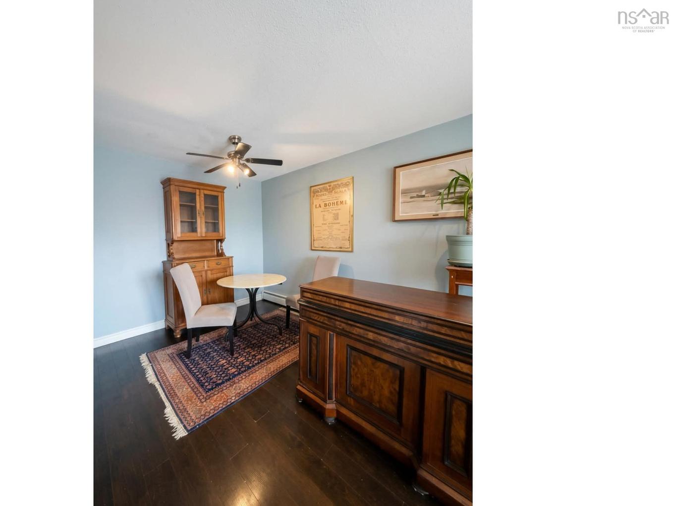 401 32 Veronica Drive, Halifax, NS - Indoor