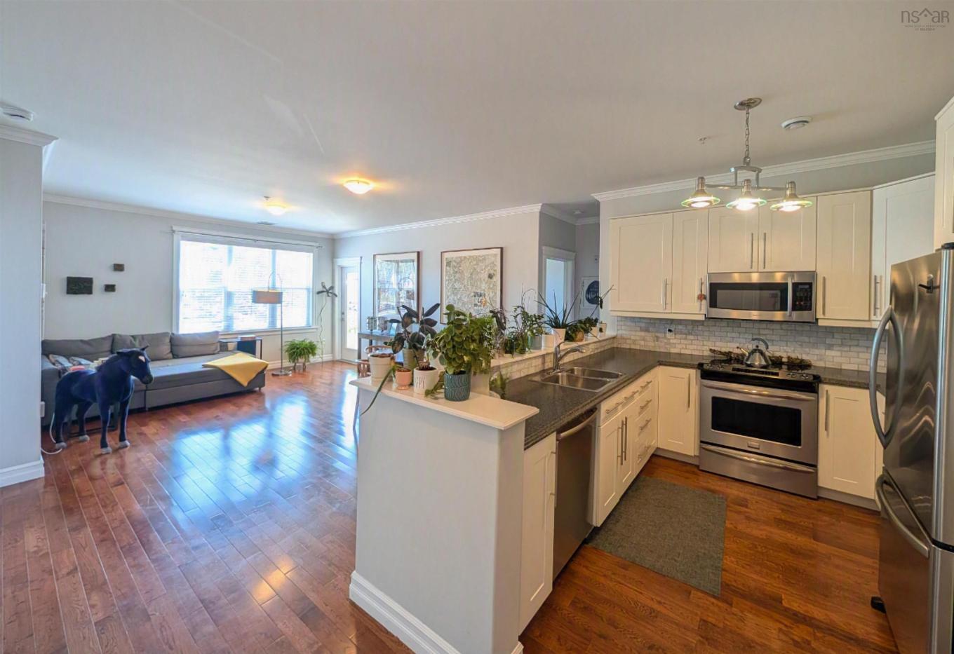 204 24 Harbourside Drive, Wolfville, NS - Indoor Photo Showing Kitchen