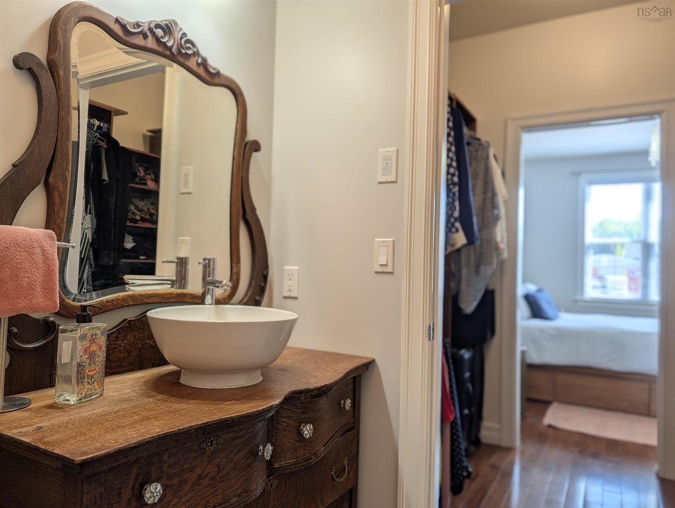 204 24 Harbourside Drive, Wolfville, NS - Indoor Photo Showing Bathroom