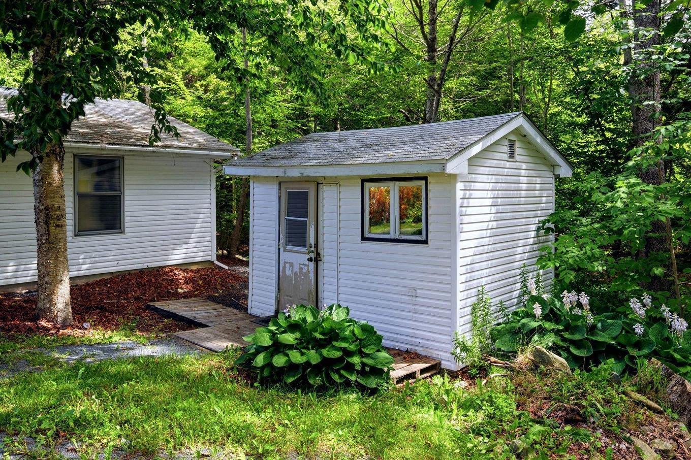 15 Meadow Brook Drive, Beaver Bank, NS - Outdoor