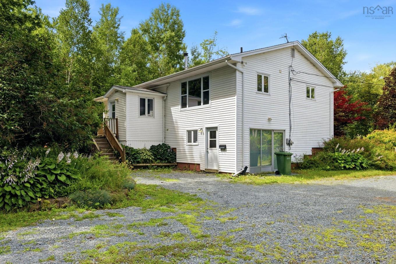 15 Meadow Brook Drive, Beaver Bank, NS - Outdoor
