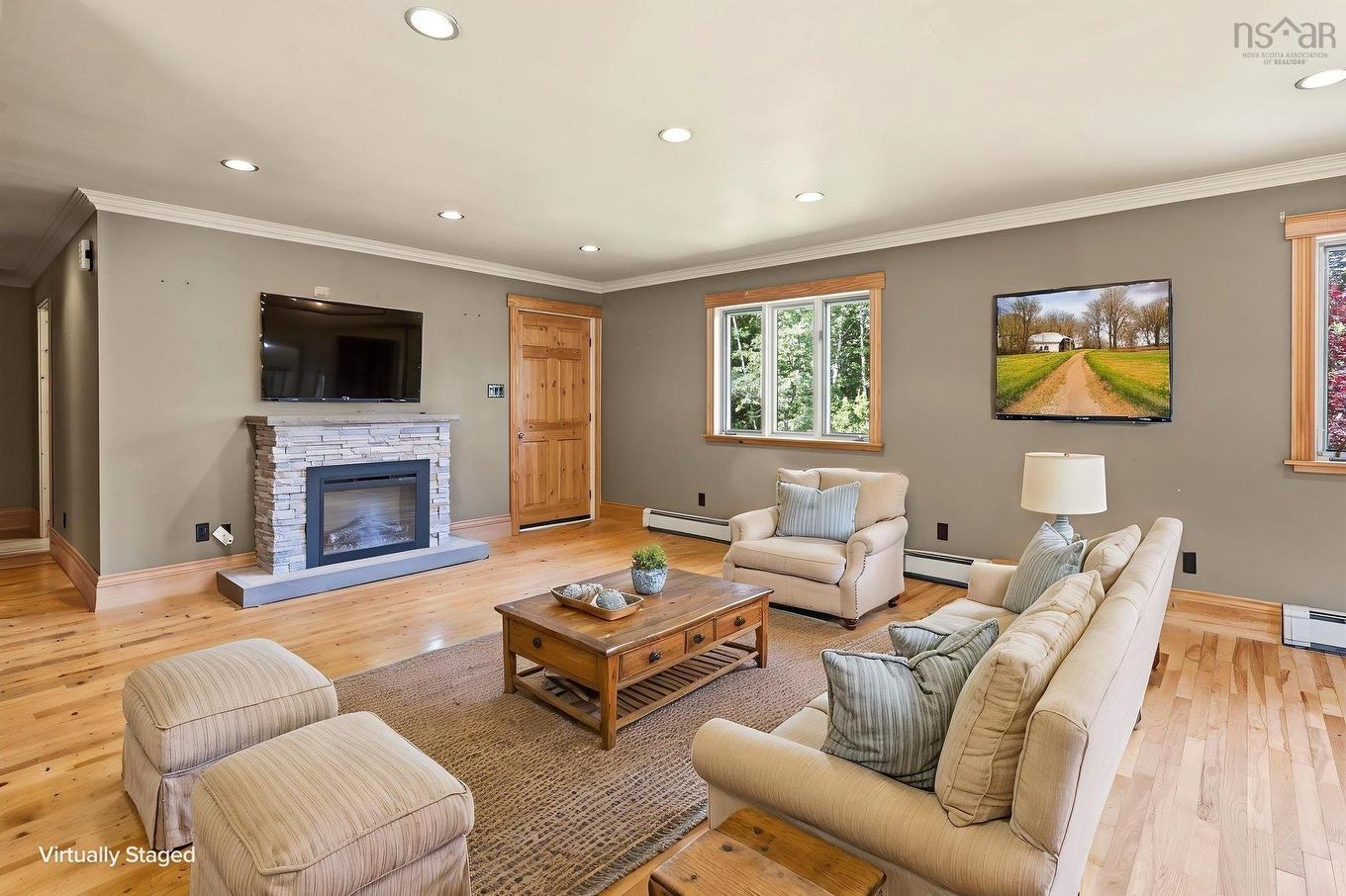 15 Meadow Brook Drive, Beaver Bank, NS - Indoor Photo Showing Living Room With Fireplace