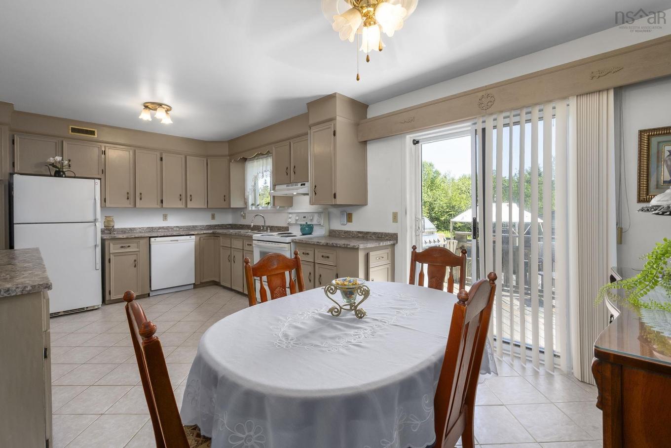 419 Dyke Road, Cow Bay, NS - Indoor