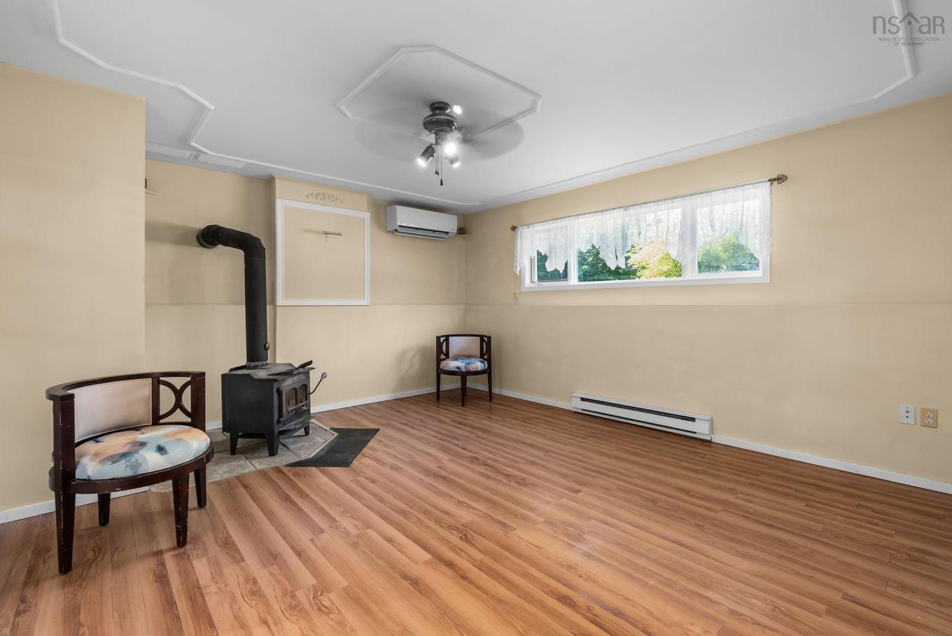 419 Dyke Road, Cow Bay, NS - Indoor Photo Showing Other Room