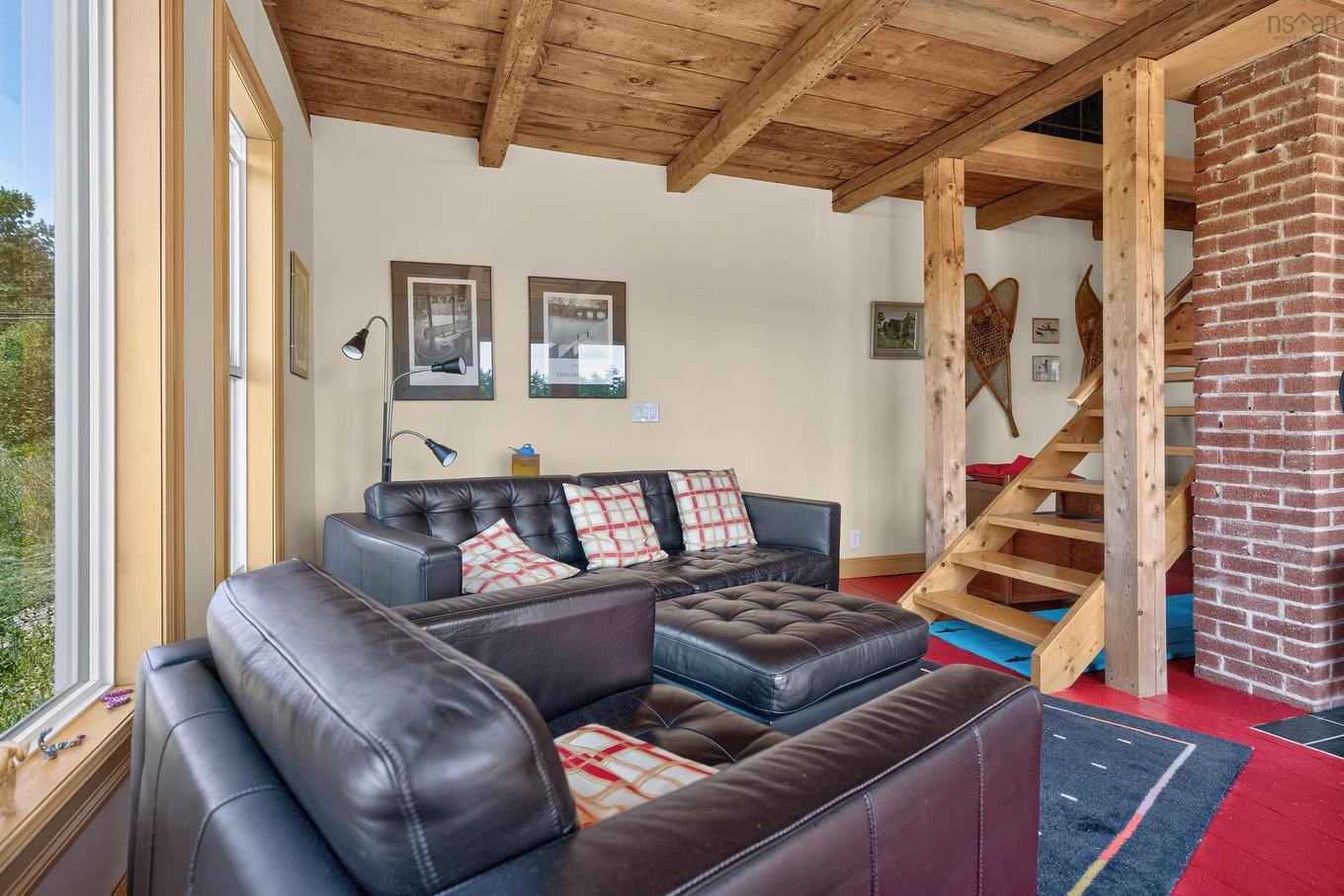 5265 Highway 208, Pleasant River, NS - Indoor Photo Showing Living Room
