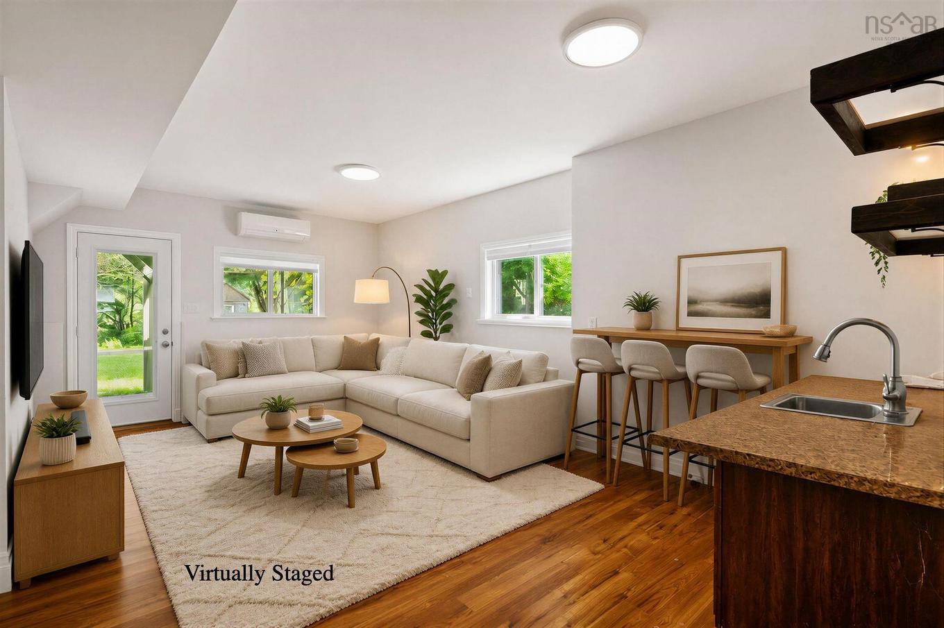 299 Spencer Avenue, Halifax, NS - Indoor Photo Showing Living Room
