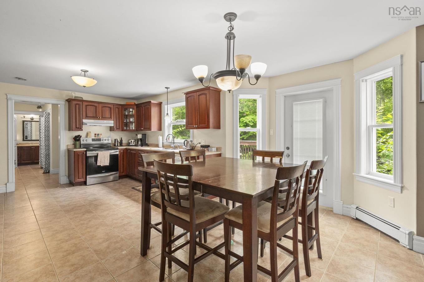 280 Daisywood, Hammonds Plains, NS - Indoor Photo Showing Dining Room