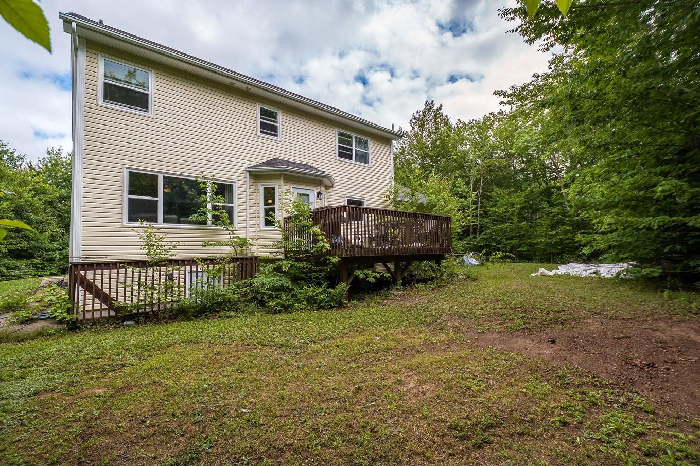 280 Daisywood, Hammonds Plains, NS - Outdoor