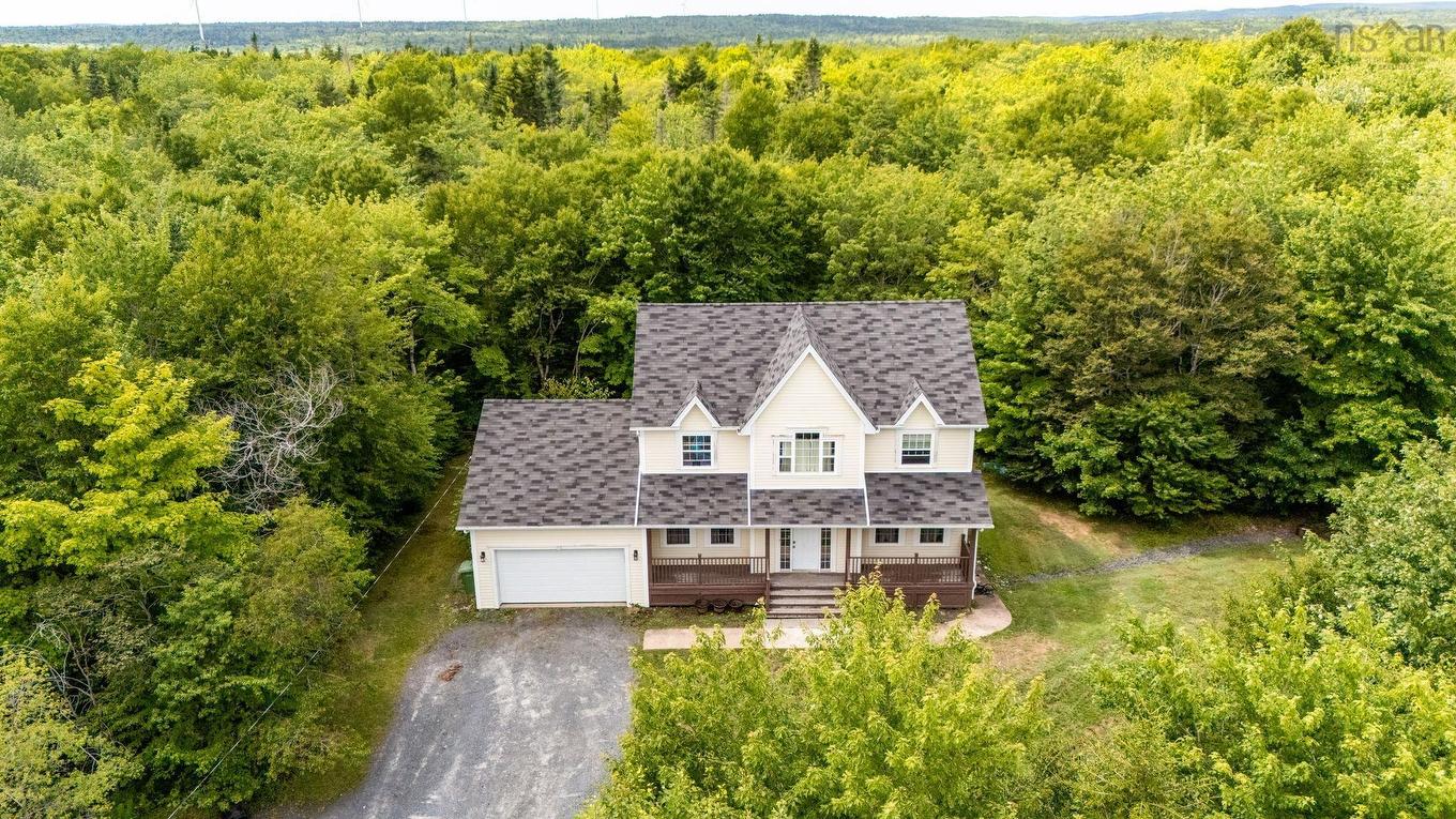 280 Daisywood, Hammonds Plains, NS - Outdoor