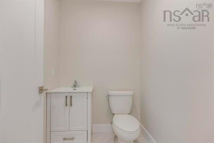 103 Flatrock Crescent, Beechville, NS - Indoor Photo Showing Bathroom