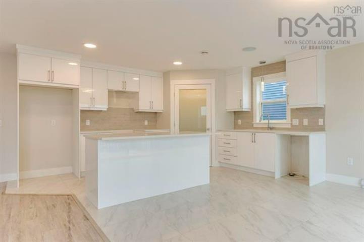 103 Flatrock Crescent, Beechville, NS - Indoor Photo Showing Kitchen
