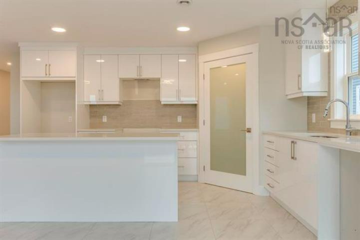 103 Flatrock Crescent, Beechville, NS - Indoor Photo Showing Kitchen