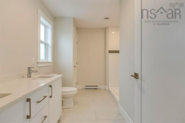 103 Flatrock Crescent, Beechville, NS - Indoor Photo Showing Bathroom