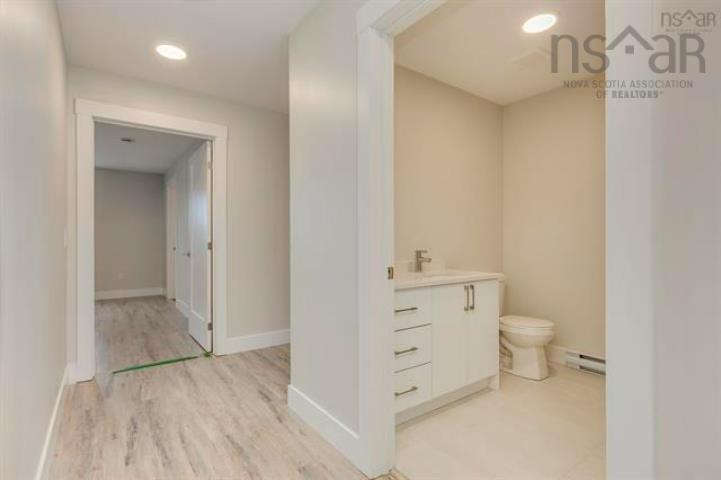103 Flatrock Crescent, Beechville, NS - Indoor Photo Showing Bathroom