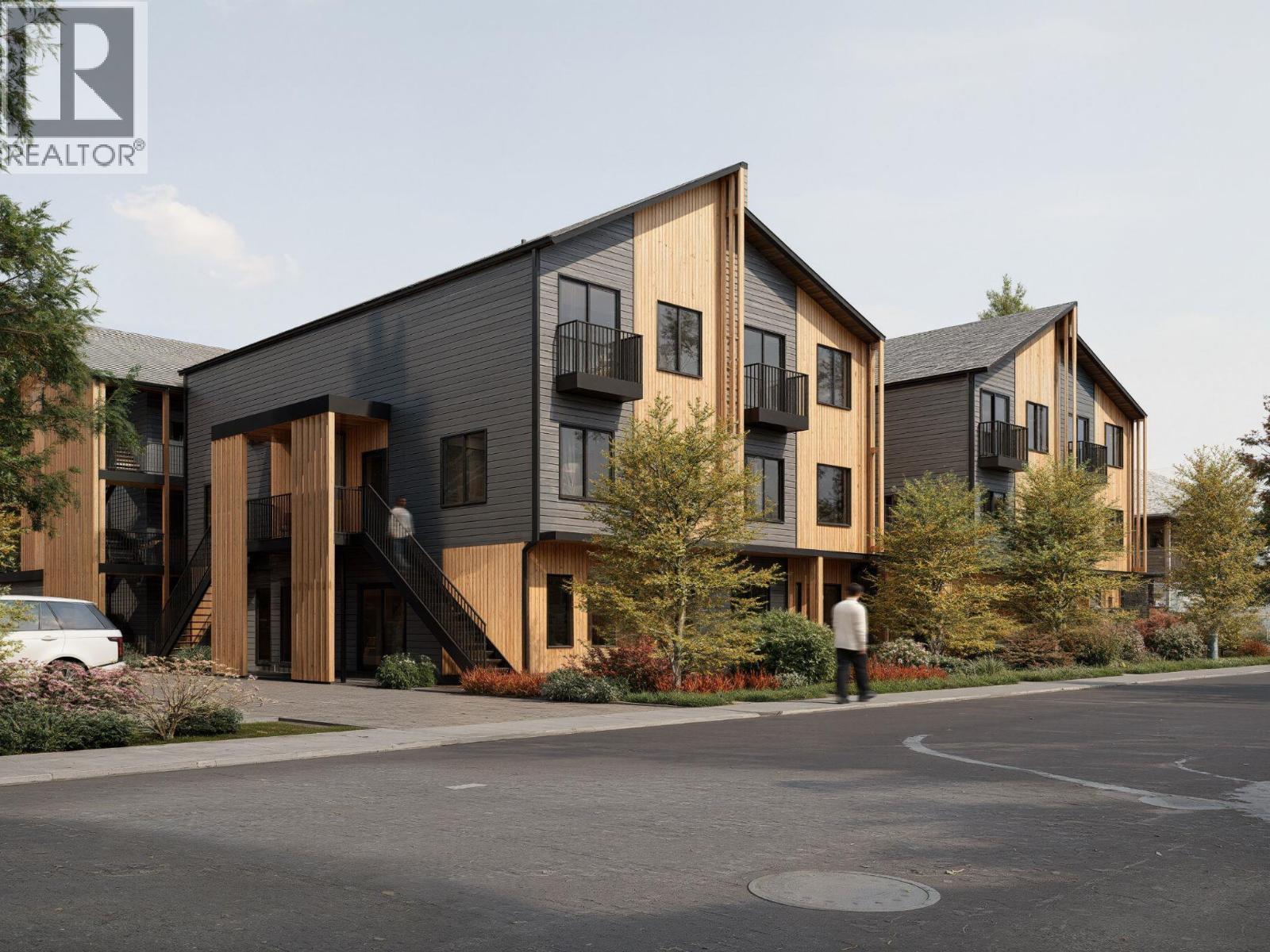 1015 Oscar Street Unit# 13, Revelstoke, BC - Outdoor With Facade