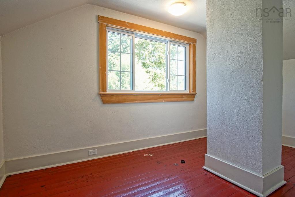 39 Oakdene Avenue, Kentville, NS - Indoor Photo Showing Other Room