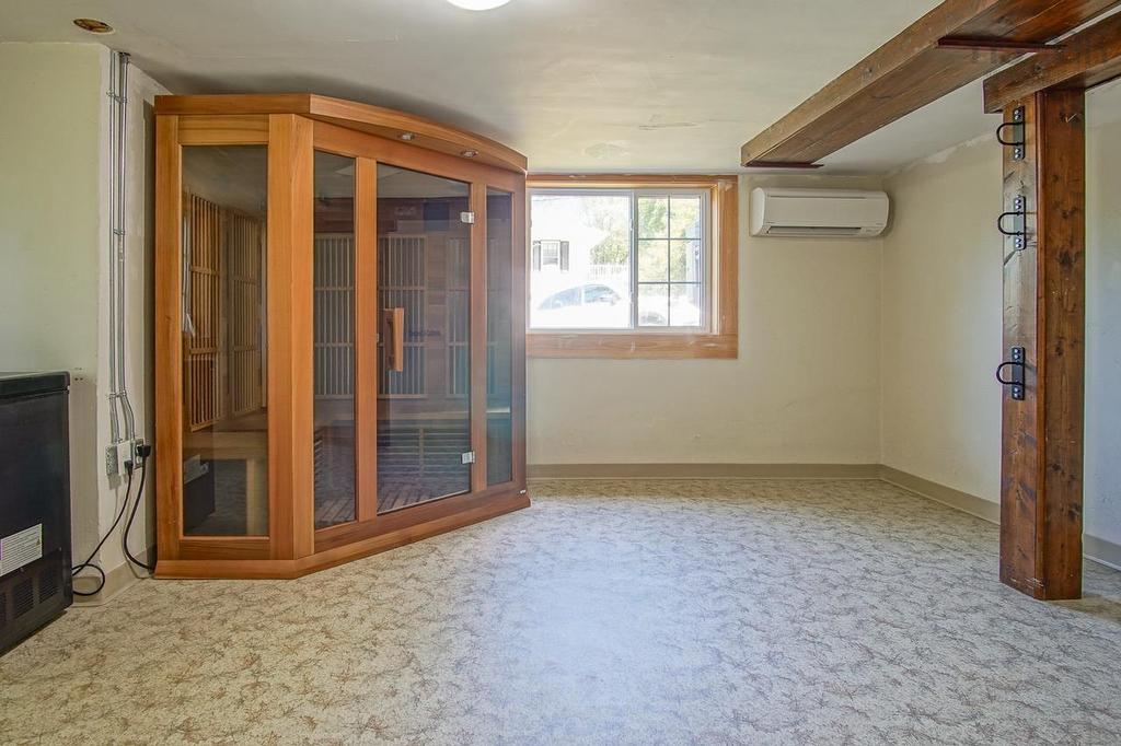 39 Oakdene Avenue, Kentville, NS - Indoor Photo Showing Other Room