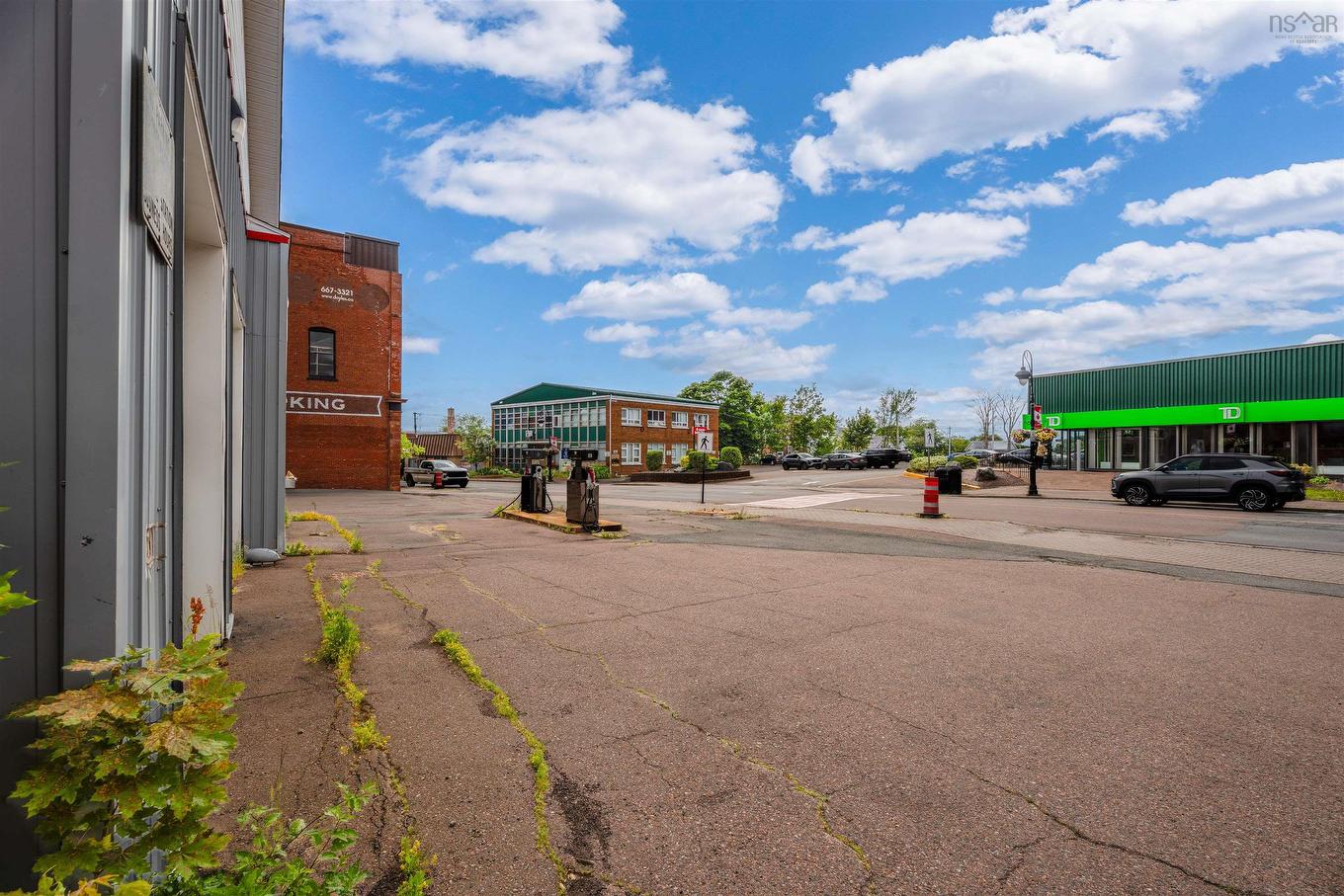 139 Victoria Street E, Amherst, NS