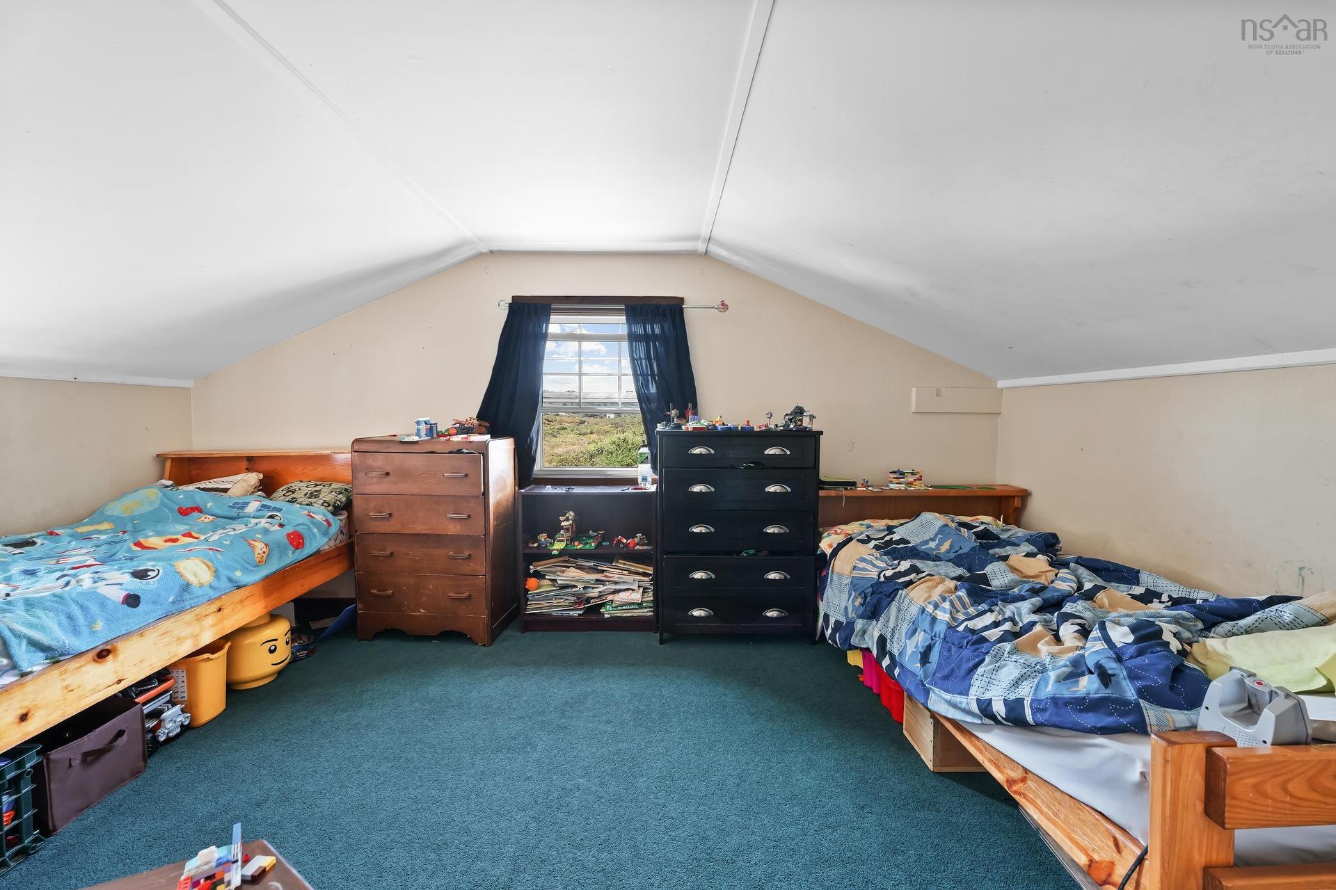171 173 Overcove Road, Freeport, NS - Indoor Photo Showing Bedroom