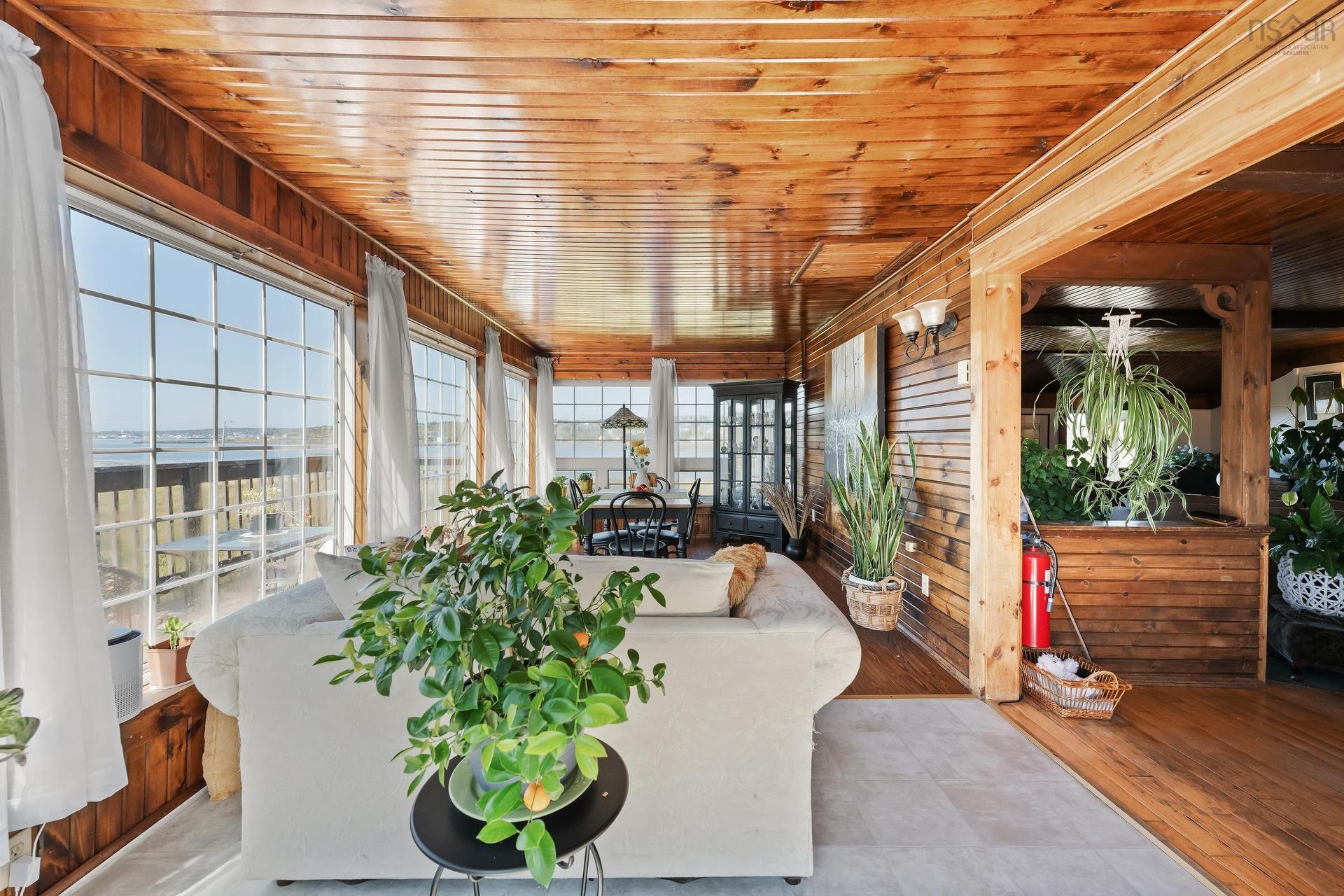 171 173 Overcove Road, Freeport, NS - Indoor Photo Showing Other Room