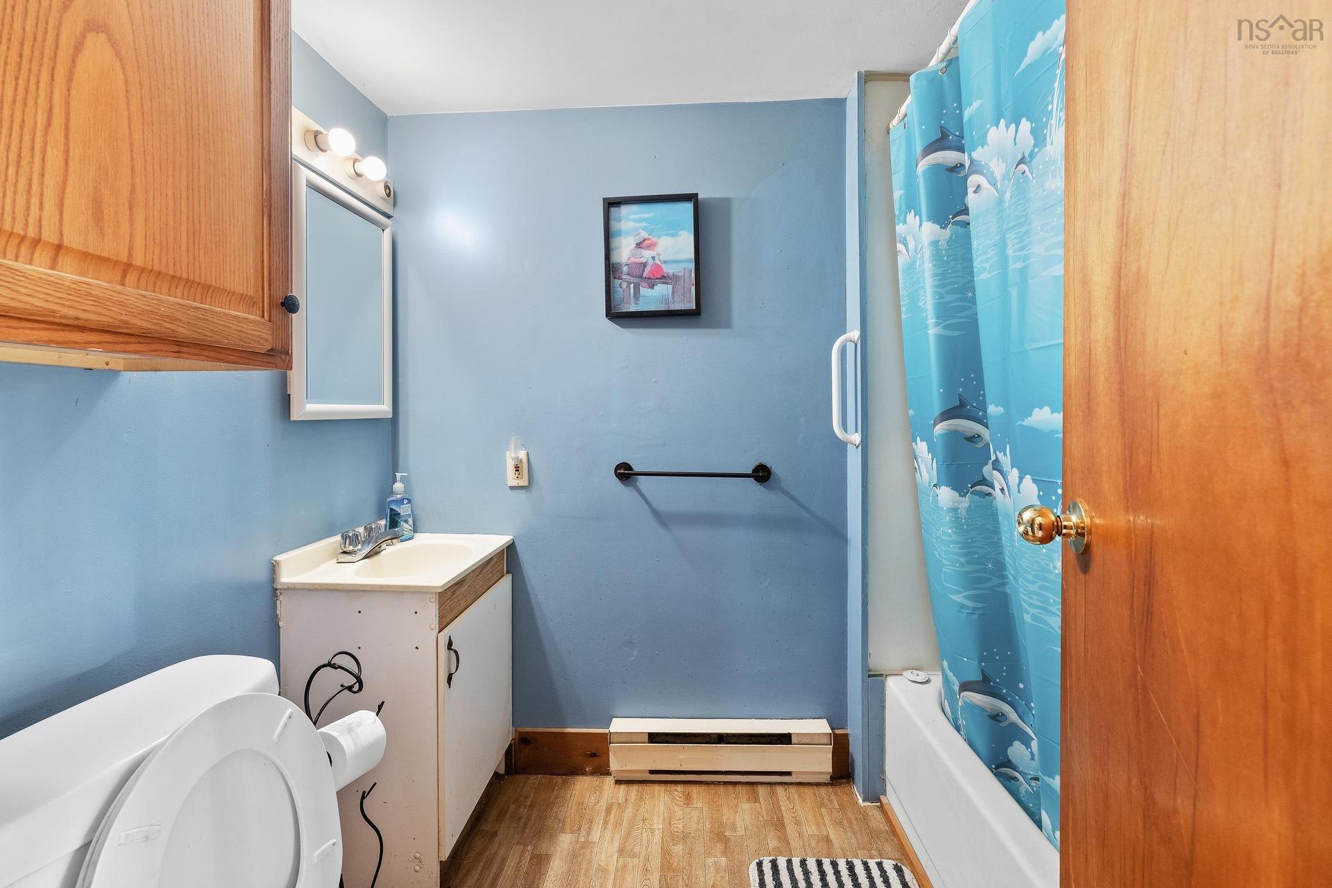 171 173 Overcove Road, Freeport, NS - Indoor