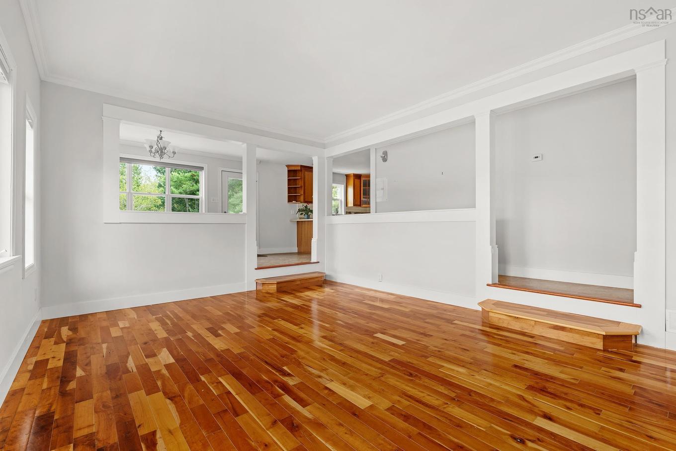 299/297 Spencer Avenue, Halifax, NS - Indoor Photo Showing Other Room