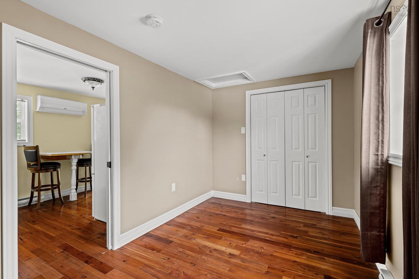 299/297 Spencer Avenue, Halifax, NS - Indoor Photo Showing Other Room