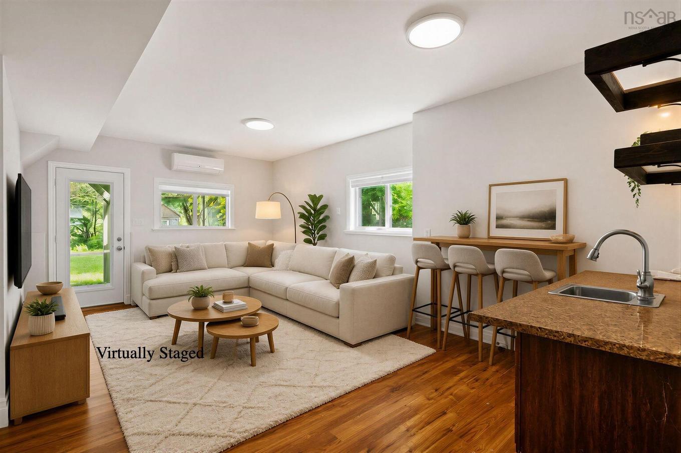 299/297 Spencer Avenue, Halifax, NS - Indoor Photo Showing Living Room