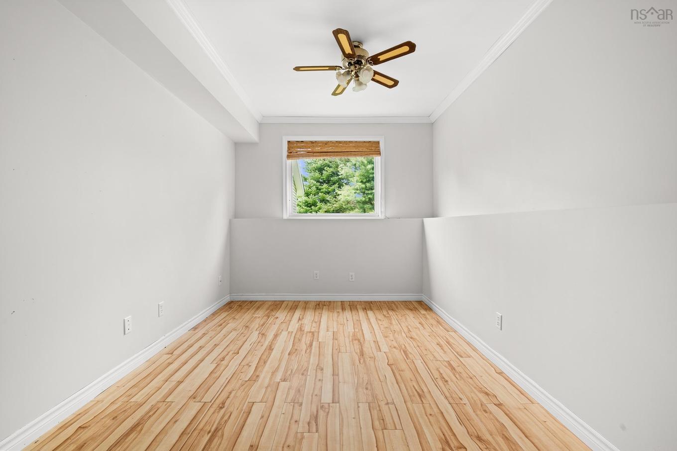 299/297 Spencer Avenue, Halifax, NS - Indoor Photo Showing Other Room