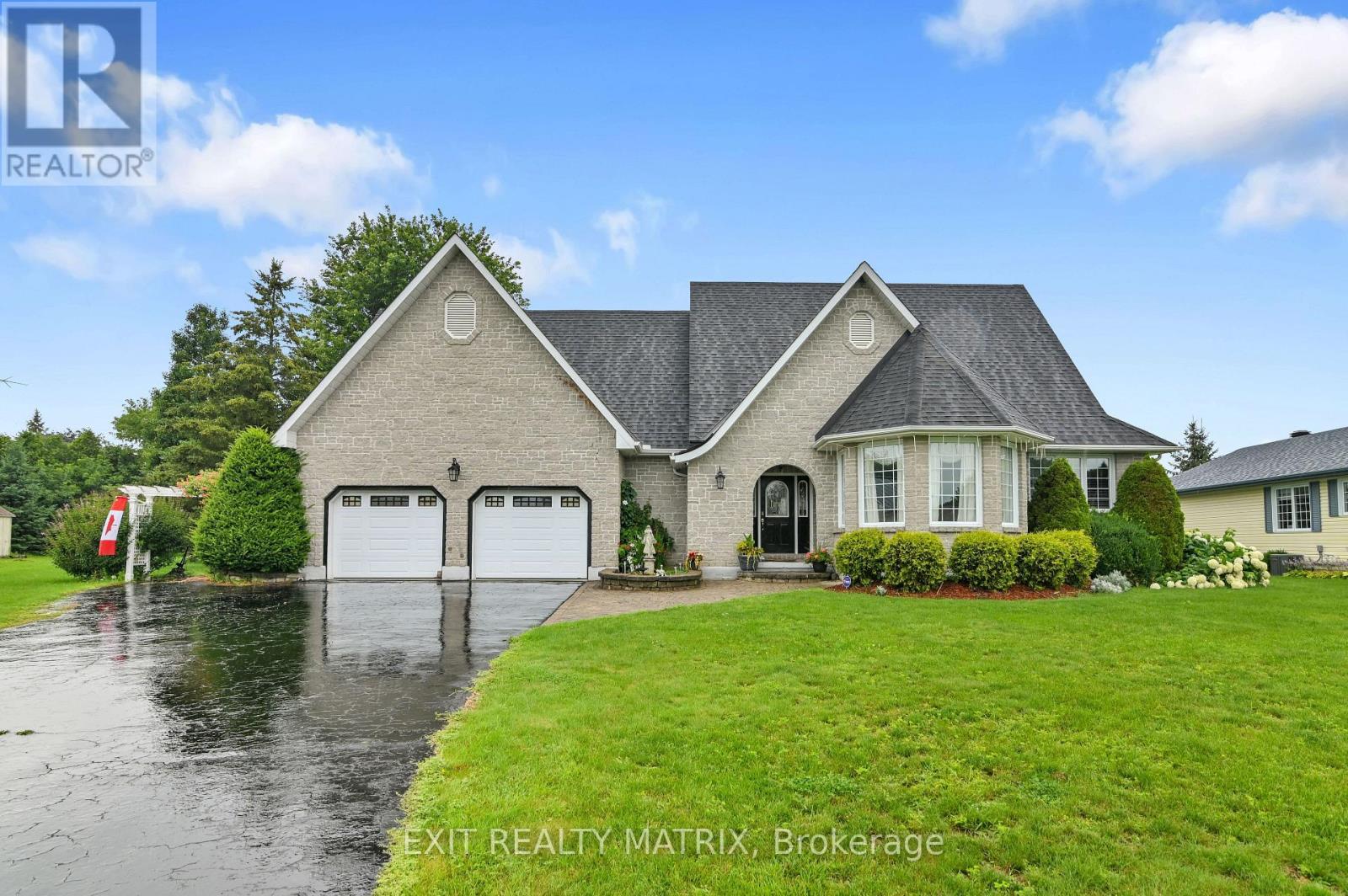 5544 Bridlewood Court, South Dundas, ON - Outdoor