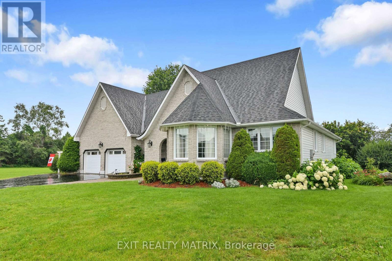 5544 Bridlewood Court, South Dundas, ON - Outdoor
