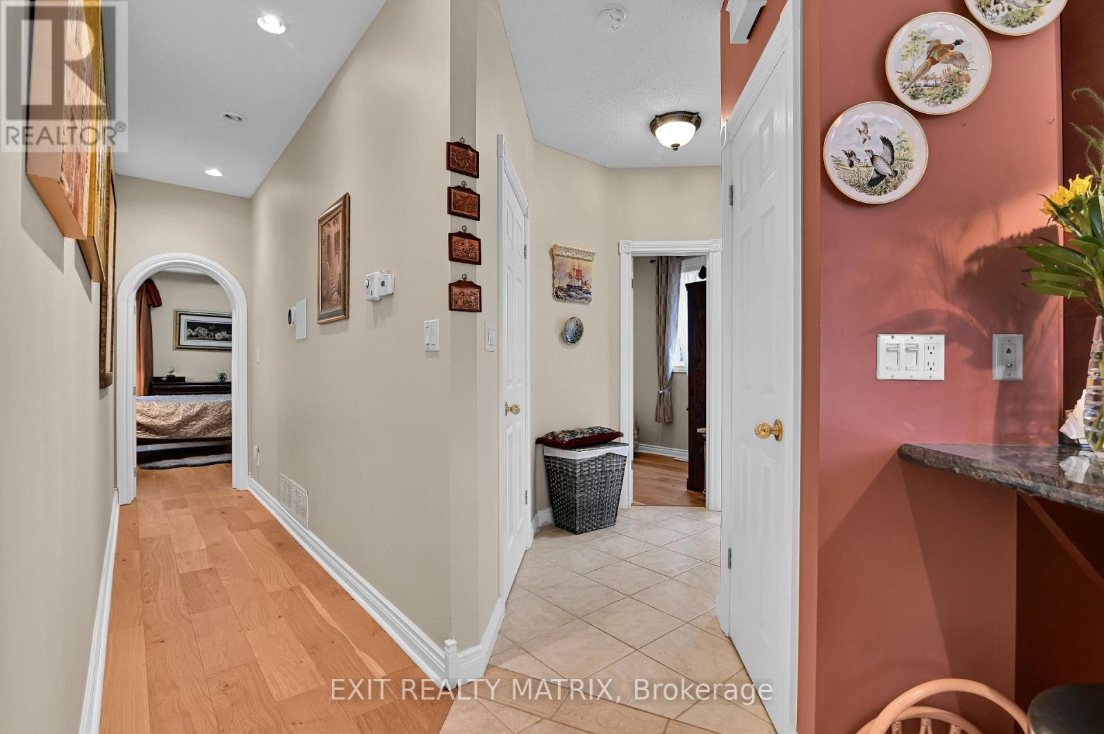 5544 Bridlewood Court, South Dundas, ON - Indoor Photo Showing Other Room