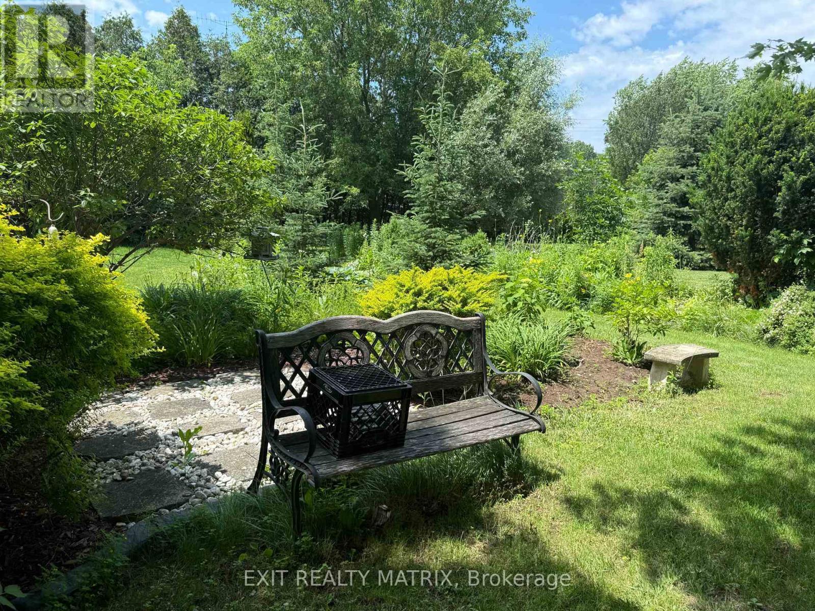 5544 Bridlewood Court, South Dundas, ON - Outdoor