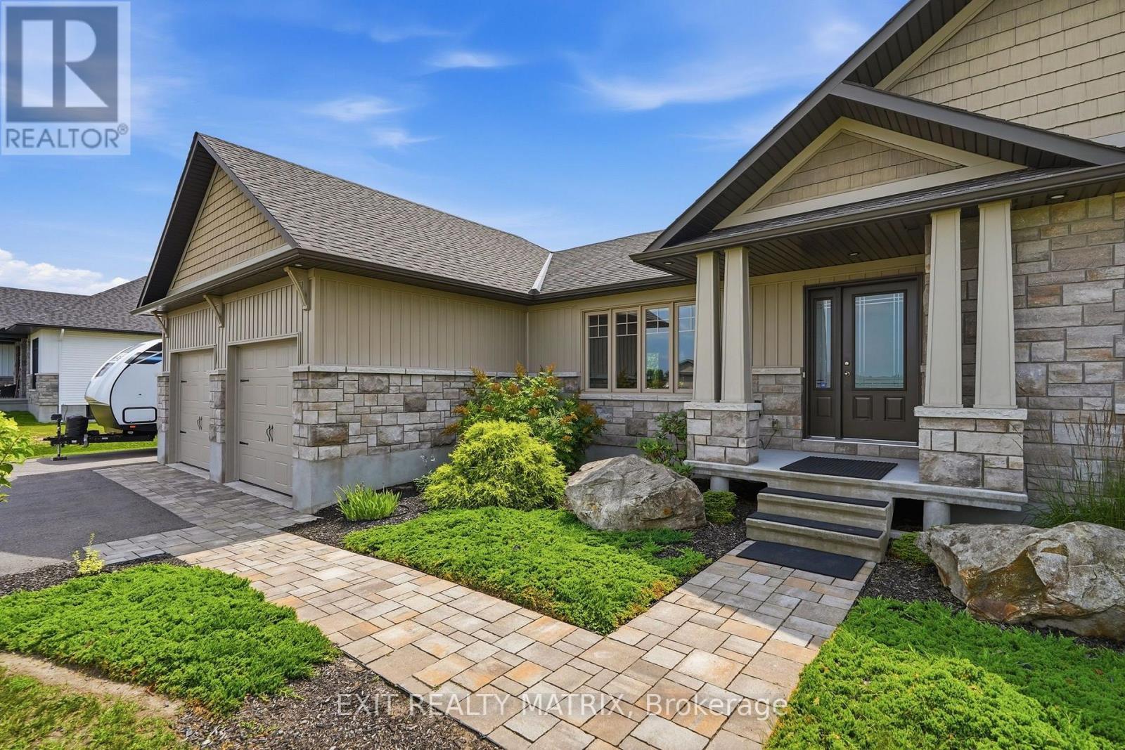 248 Des Violettes Street, Clarence-Rockland, ON - Outdoor With Deck Patio Veranda