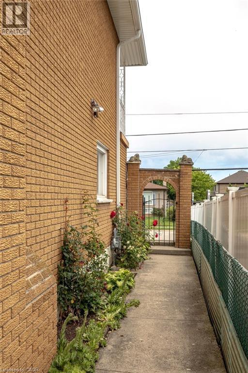 268 Federal Street, Stoney Creek, ON - Outdoor With Exterior
