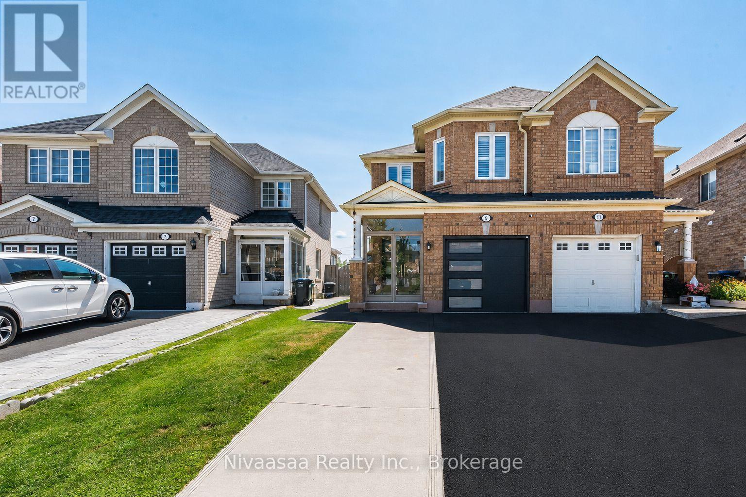 9 Parisian Road, Brampton (Vales Of Castlemore), ON - Outdoor With Facade