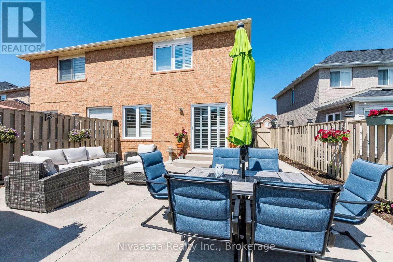 9 Parisian Road, Brampton (Vales Of Castlemore), ON - Outdoor With Deck Patio Veranda With Exterior
