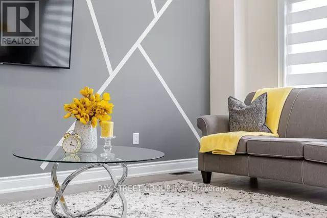 159 Heritage Street, Bradford West Gwillimbury, ON - Indoor