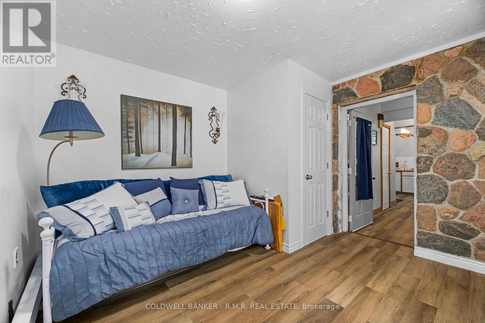 204 Acton Road, Uxbridge, ON - Indoor