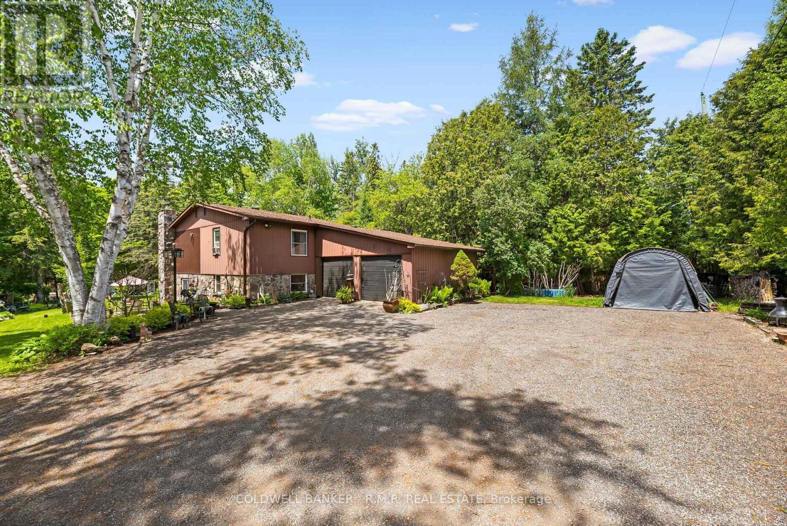 204 Acton Road, Uxbridge, ON - Outdoor