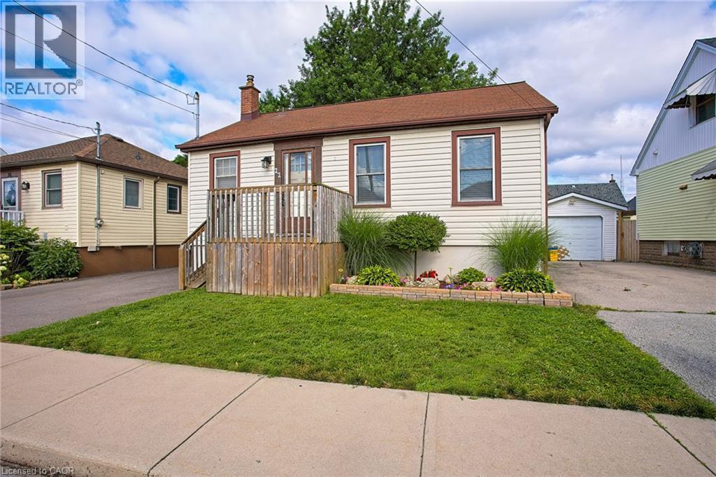 22 East 11Th Street, Hamilton, ON - Outdoor